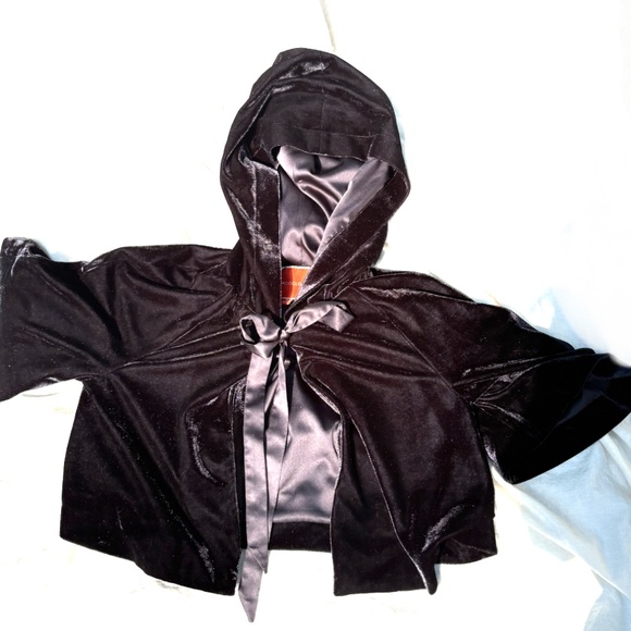 ModCloth velvet crop hooded cape S, short sleeve, bolero, tie front, black, hood - Picture 10 of 12